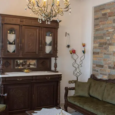 Archontiko Xanthi Makrinitsa